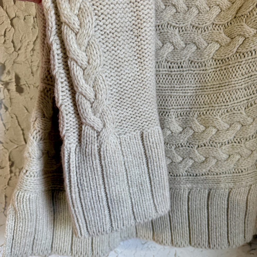 St. John's Bay Classic Women's Cable Knit Sweater - Picture 4 of 7